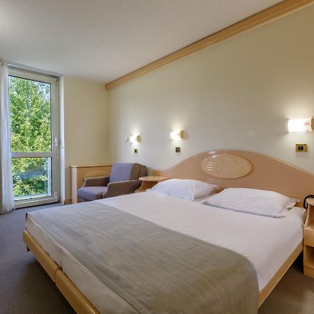Hotel Istra Plava Laguna بوريتش المظهر الخارجي الصورة
