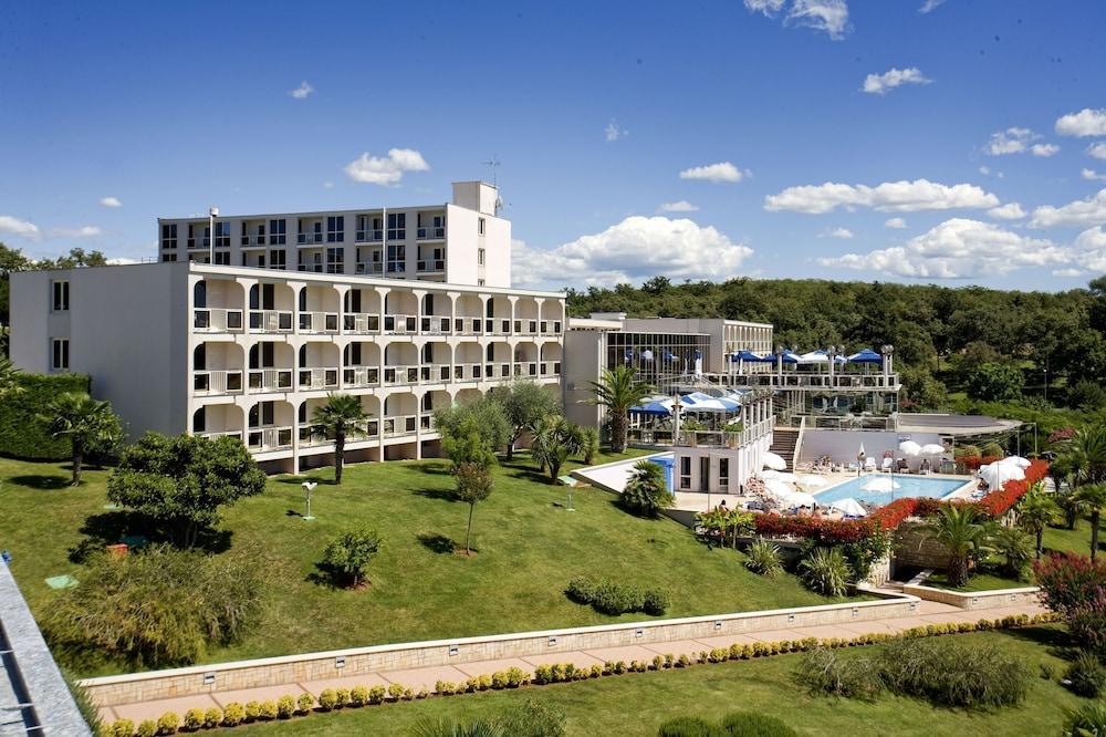 Hotel Istra Plava Laguna بوريتش المظهر الخارجي الصورة