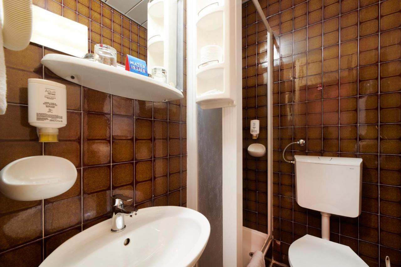 Hotel Istra Plava Laguna بوريتش الغرفة الصورة