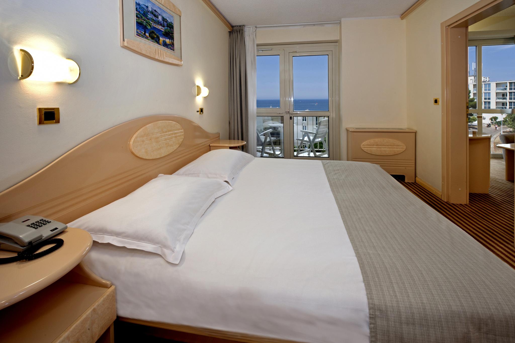 Hotel Istra Plava Laguna بوريتش المظهر الخارجي الصورة
