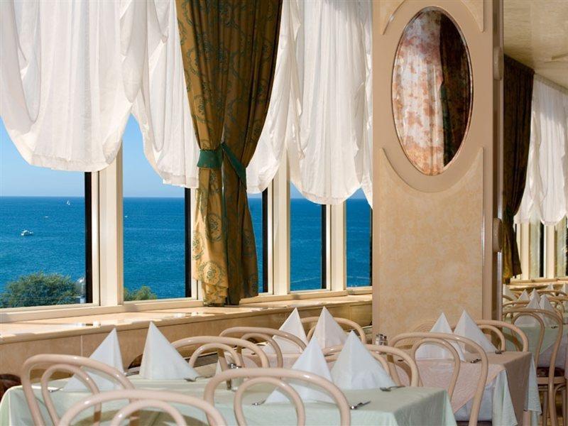 Hotel Istra Plava Laguna بوريتش المظهر الخارجي الصورة